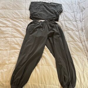 Amazon Women's Dark Gray Jogger Set